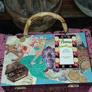 Bueno Wearable Art Box Bag purse w/ inside mirror W/tag